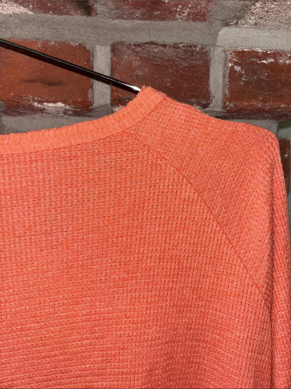 We The Free Swing Top Coral-Orange Waffle Knit Thermal Long Sleeve Crop Top XS - Picture 6 of 6